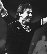 Kenny Dalglish, MBE