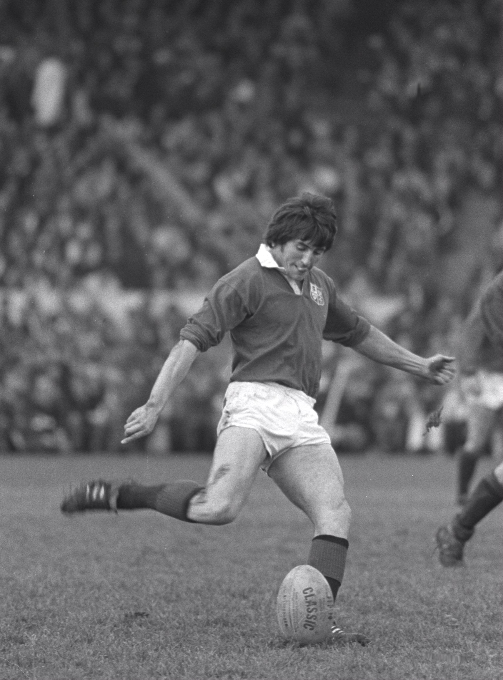 Andy Irvine, MBE