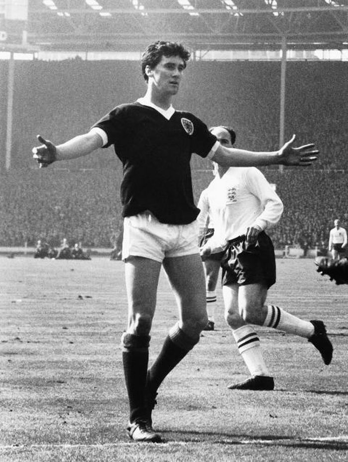 JIM BAXTER | Scottish Sports Hall of Fame